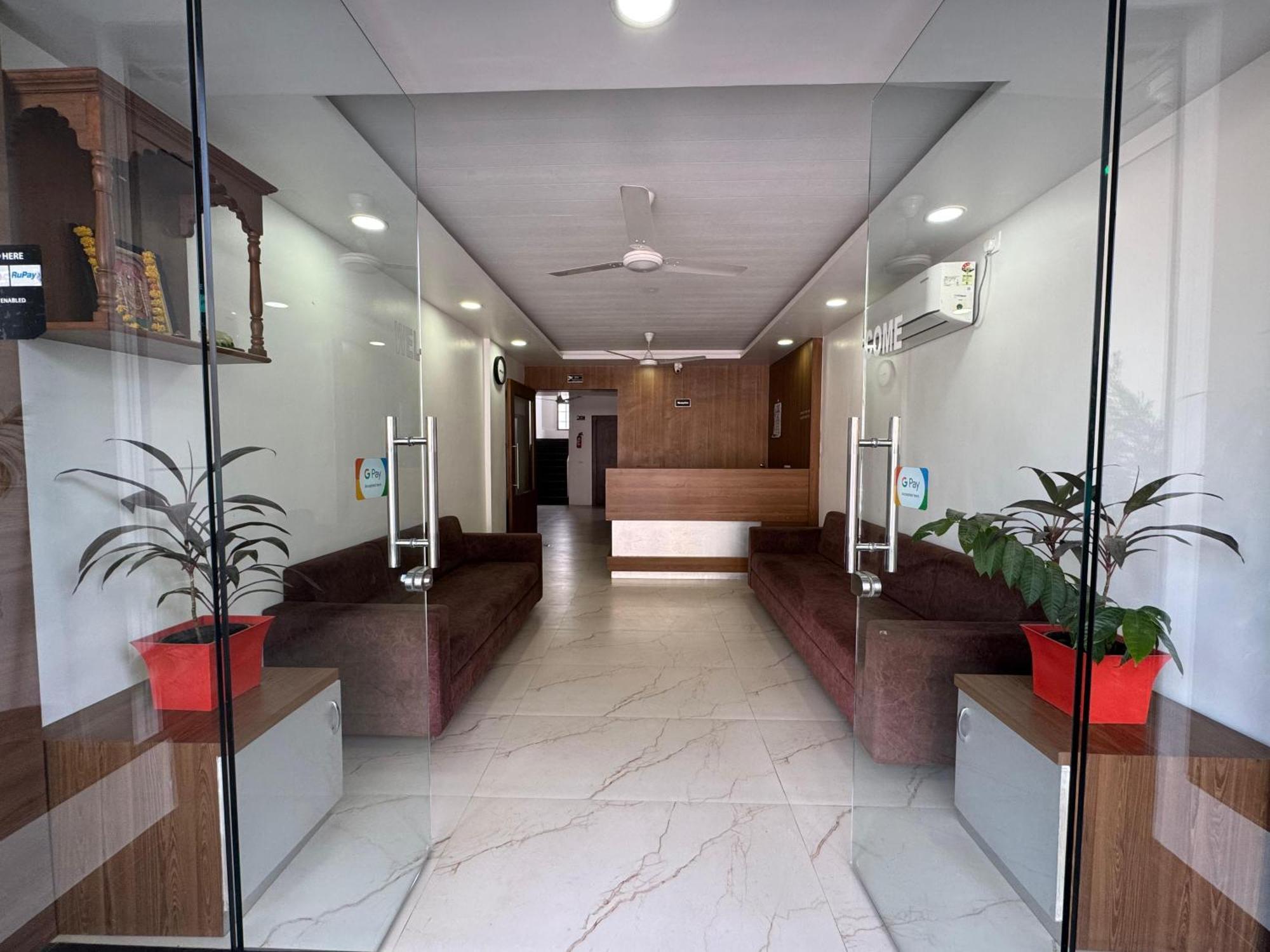 Hotel New Samrat 奥兰加巴德 外观 照片