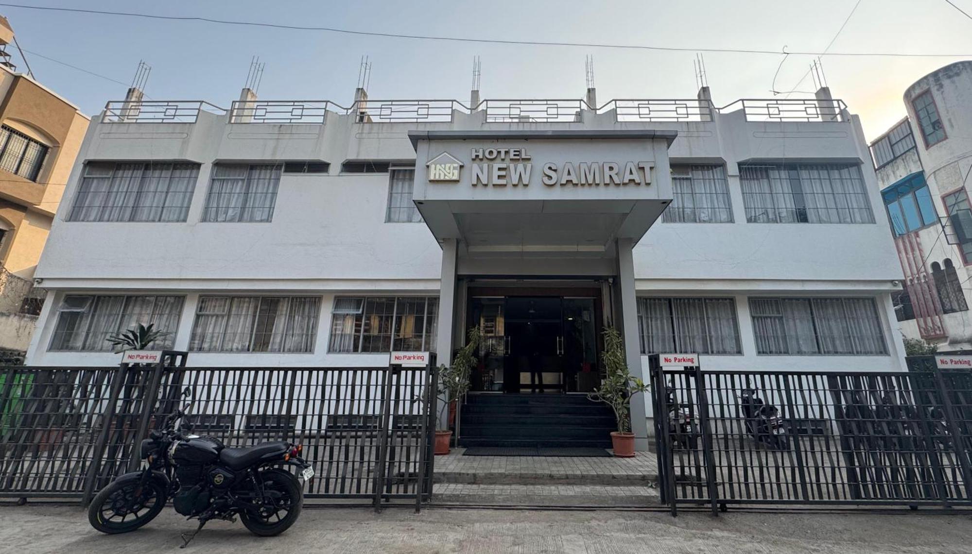 Hotel New Samrat 奥兰加巴德 外观 照片